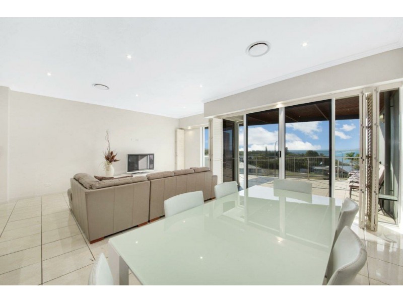 Unit 5/1 Beach Avenue, Tannum Sands QLD 4680