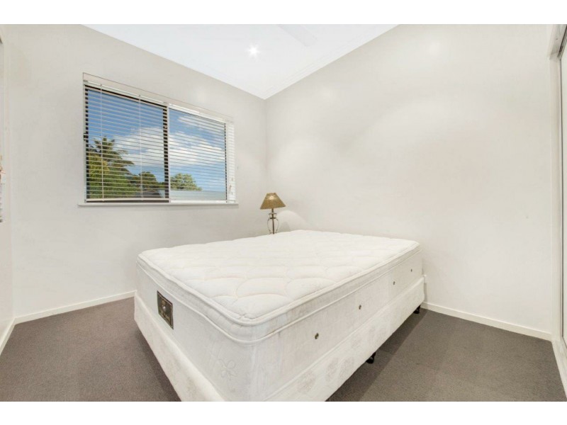 Unit 5/1 Beach Avenue, Tannum Sands QLD 4680