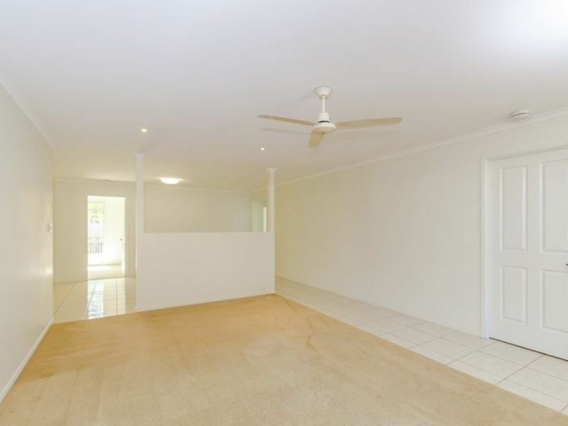 6 Bridgeman Place, New Auckland QLD 4680