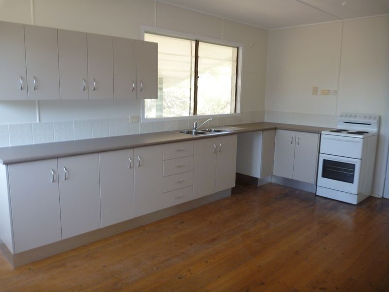 85 O’Connell Street, Barney Point QLD 4680