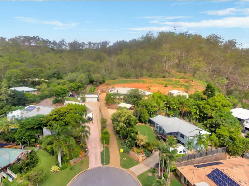 10 Selwyn Close, Telina QLD 4680