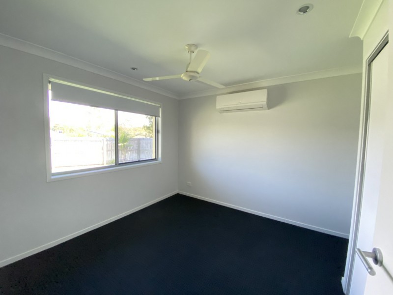 61 Daintree Boulevard, New Auckland QLD 4680
