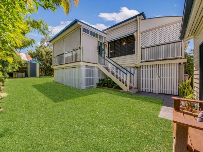 5 Yarroon Street, Gladstone QLD 4680
