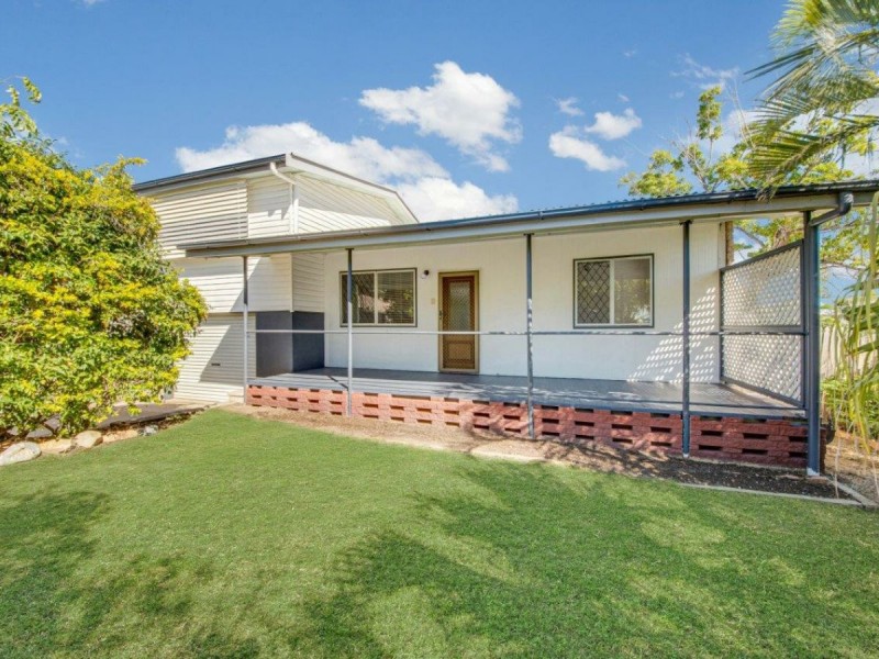 25 Amelia Street, West Gladstone QLD 4680