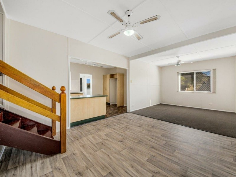 25 Amelia Street, West Gladstone QLD 4680