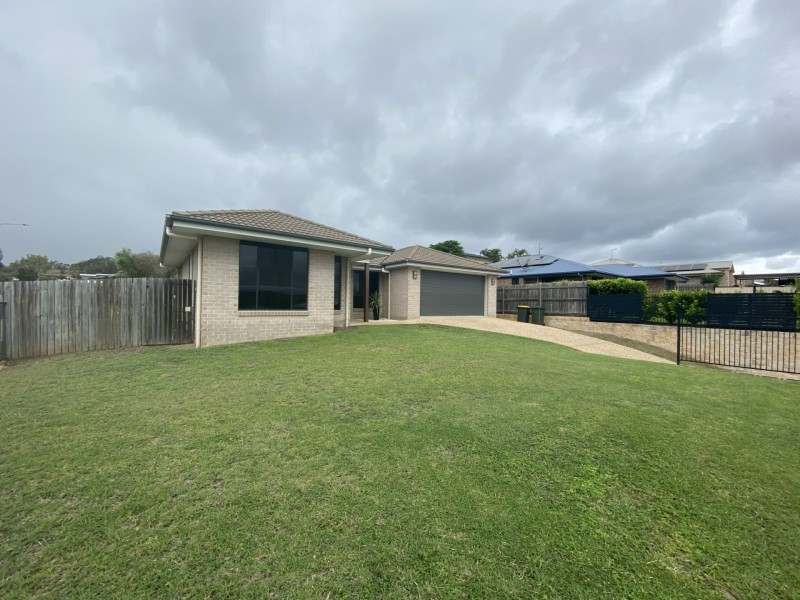 1 WYARA CLOSE, Clinton QLD 4680