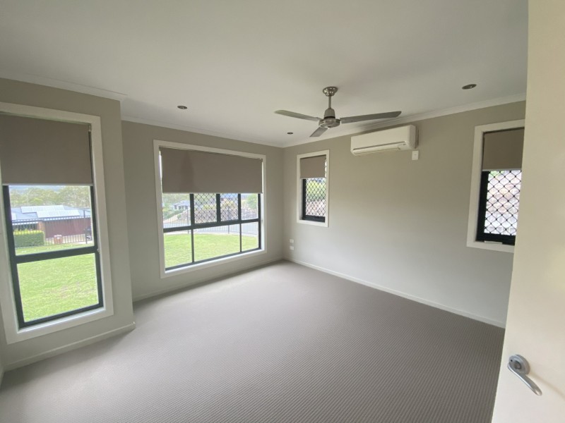 1 WYARA CLOSE, Clinton QLD 4680