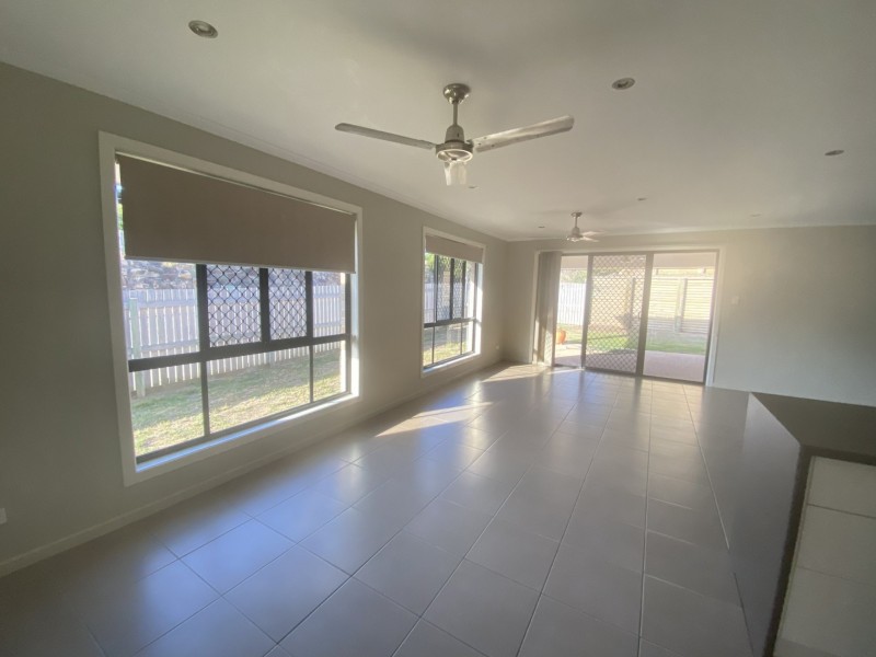 1 WYARA CLOSE, Clinton QLD 4680