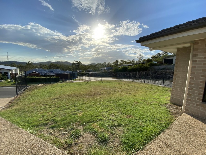 1 WYARA CLOSE, Clinton QLD 4680