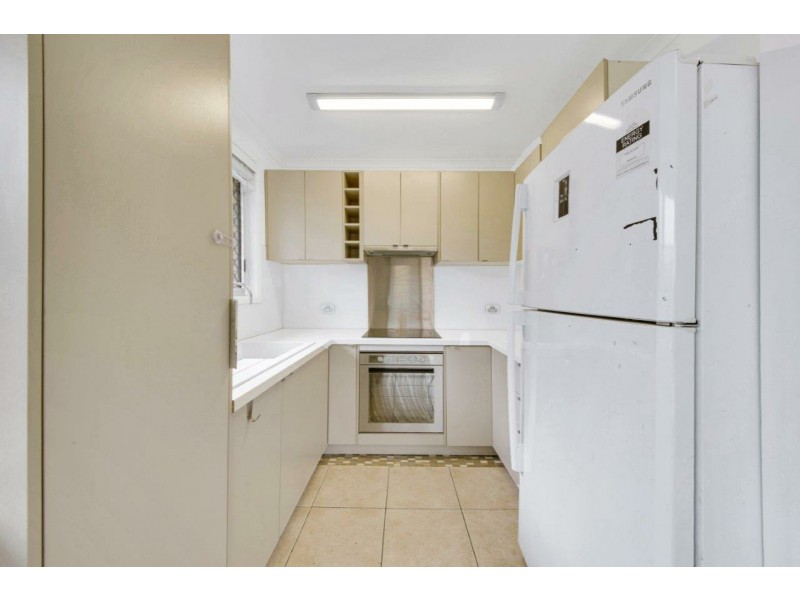 10 Ward Close, South Gladstone QLD 4680