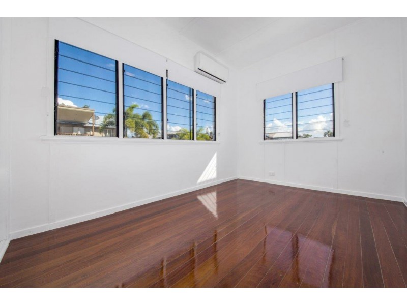 20 Boles Street, West Gladstone QLD 4680