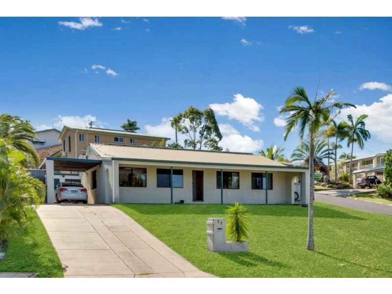 11 Aquarius Street, Clinton QLD 4680