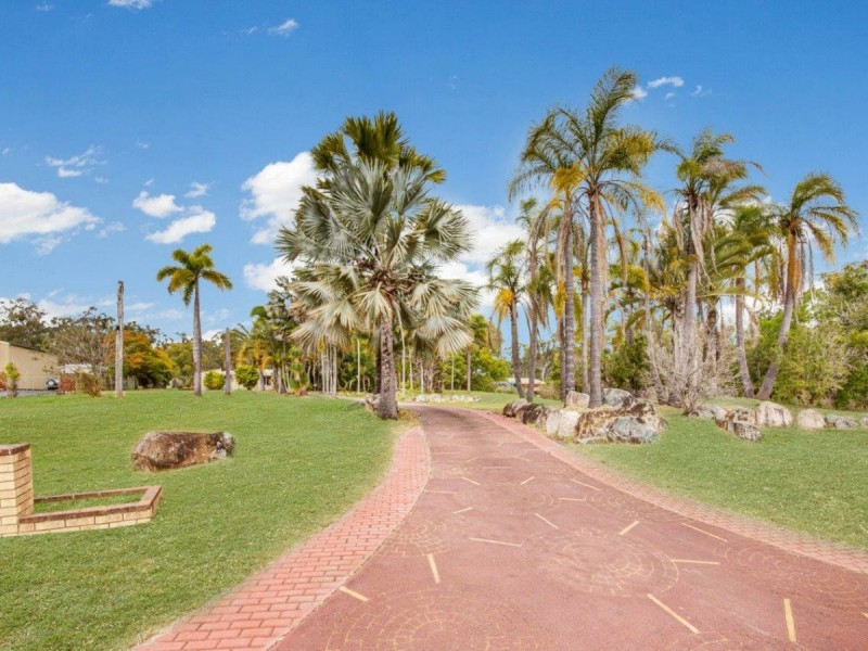 15 Silverton Drive, Tannum Sands QLD 4680
