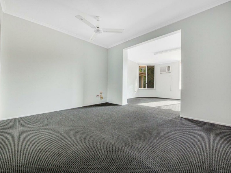 15 Silverton Drive, Tannum Sands QLD 4680