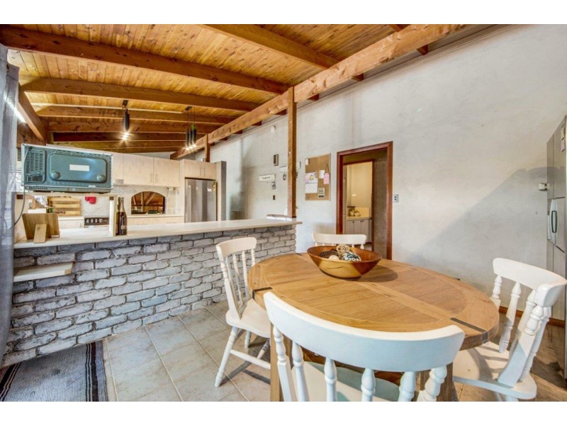 70 Allunga Drive, Glen Eden QLD 4680