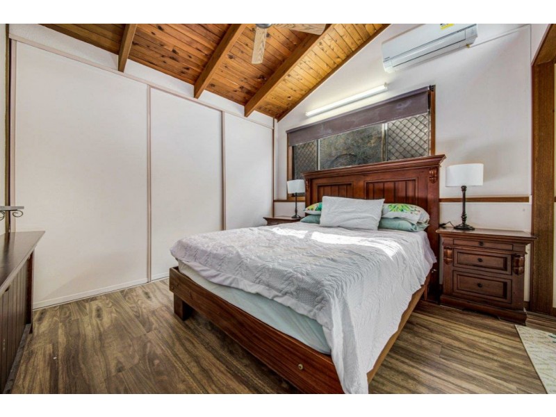 70 Allunga Drive, Glen Eden QLD 4680