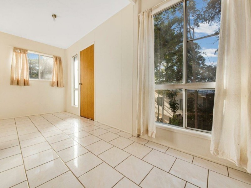 4 Gatcombe Lane, West Gladstone QLD 4680