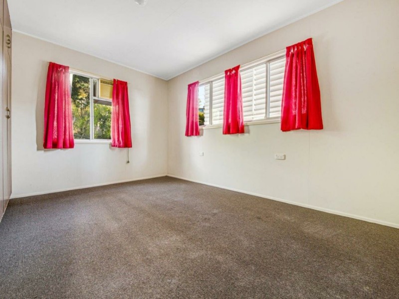 4 Gatcombe Lane, West Gladstone QLD 4680