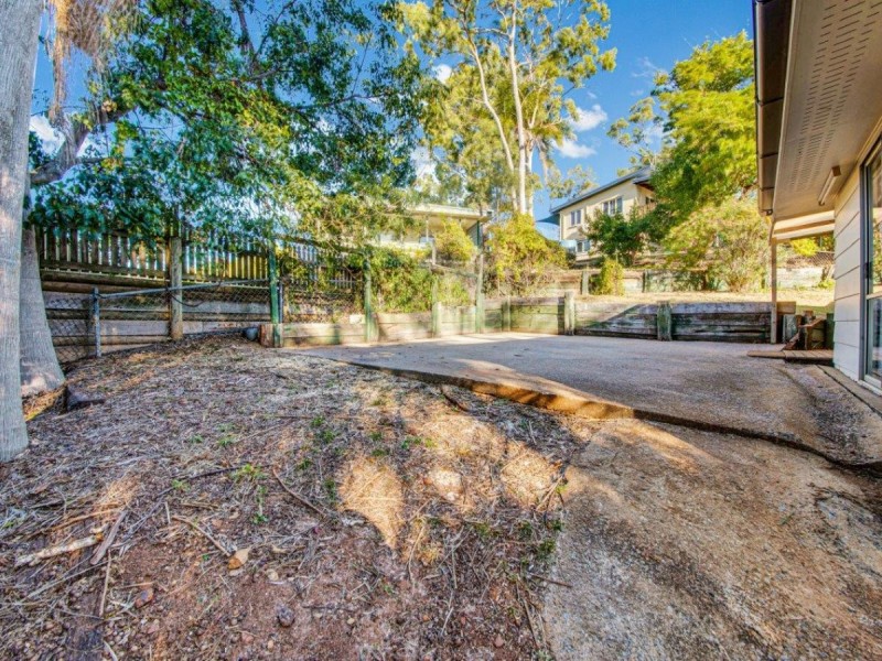 4 Gatcombe Lane, West Gladstone QLD 4680