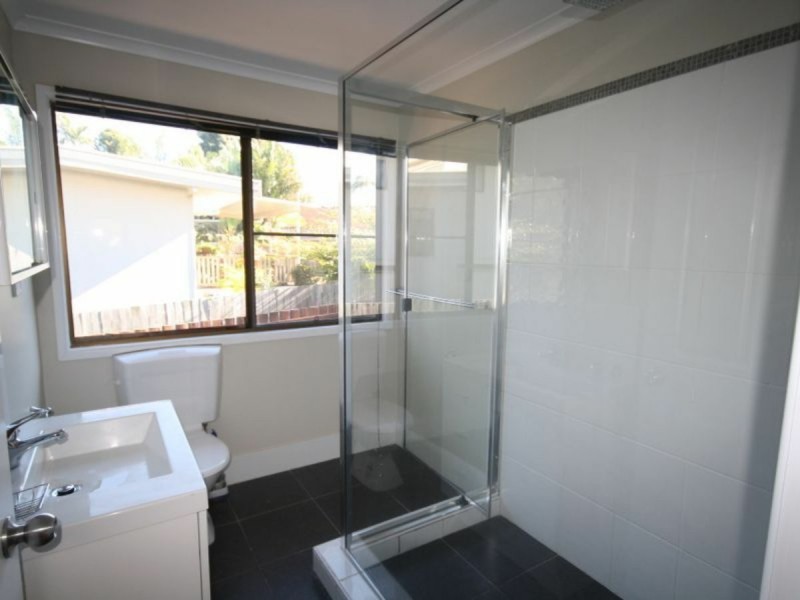 10 Perth Street, West Gladstone QLD 4680