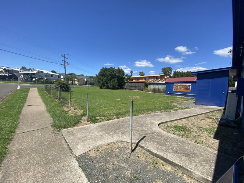 1 Edward Street, West Gladstone QLD 4680