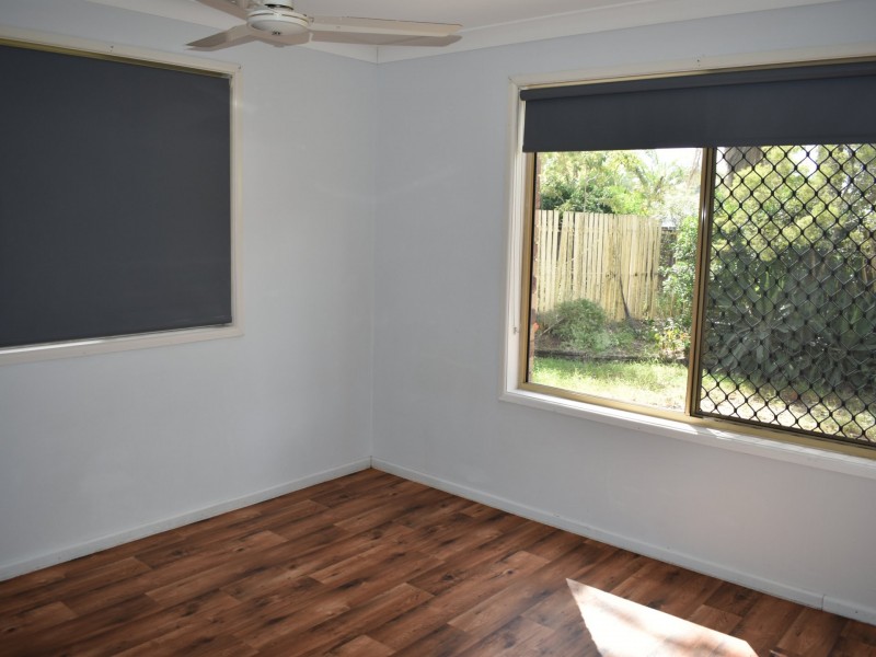 Unit 1/4 Carinya Drive, Clinton QLD 4680