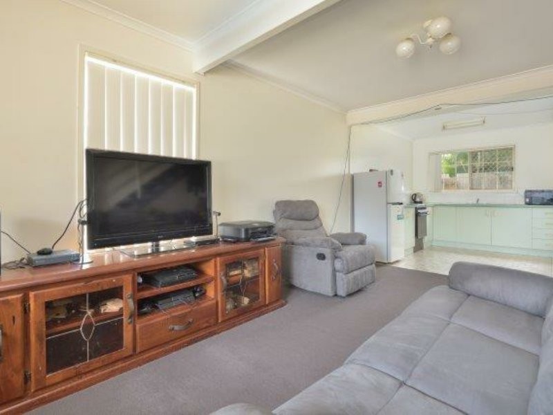 Unit 1/218 Auckland Street, South Gladstone QLD 4680