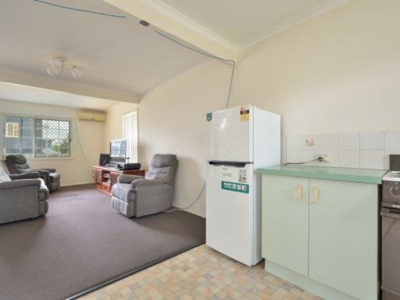 Unit 1/218 Auckland Street, South Gladstone QLD 4680