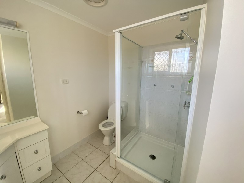 6 Borumba Court, Clinton QLD 4680