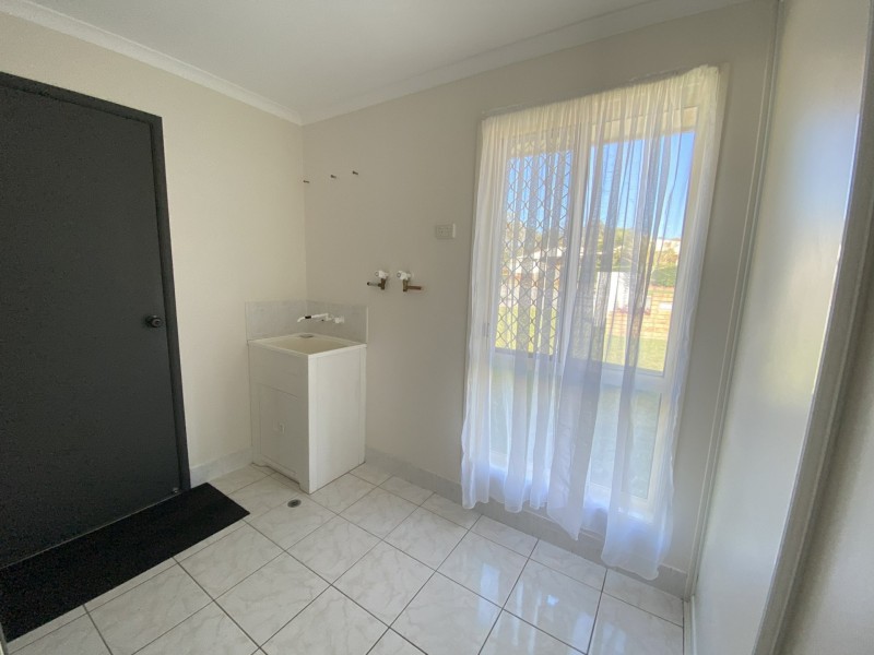 6 Borumba Court, Clinton QLD 4680