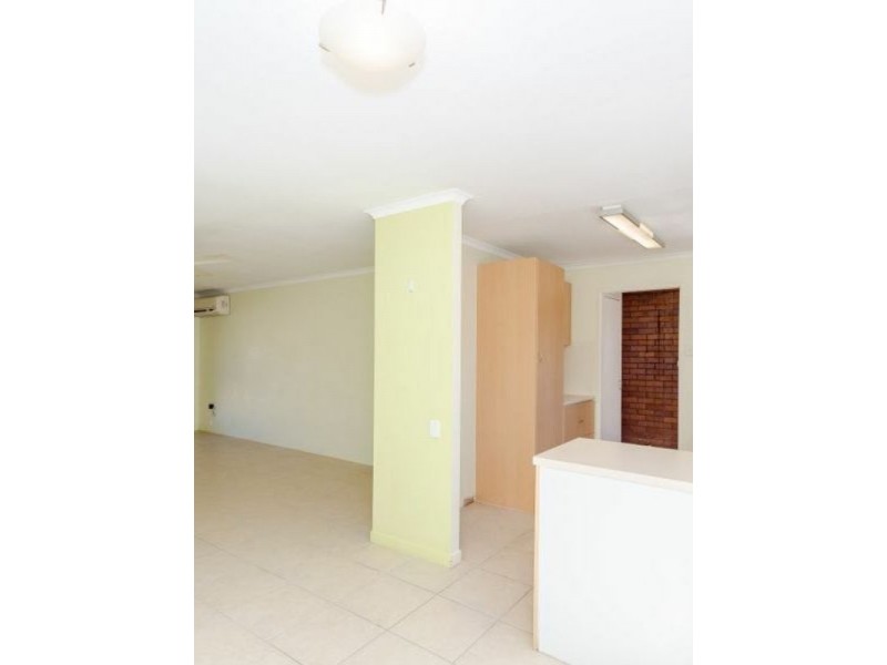 1 & 2/2 Apollo Drive, Clinton QLD 4680