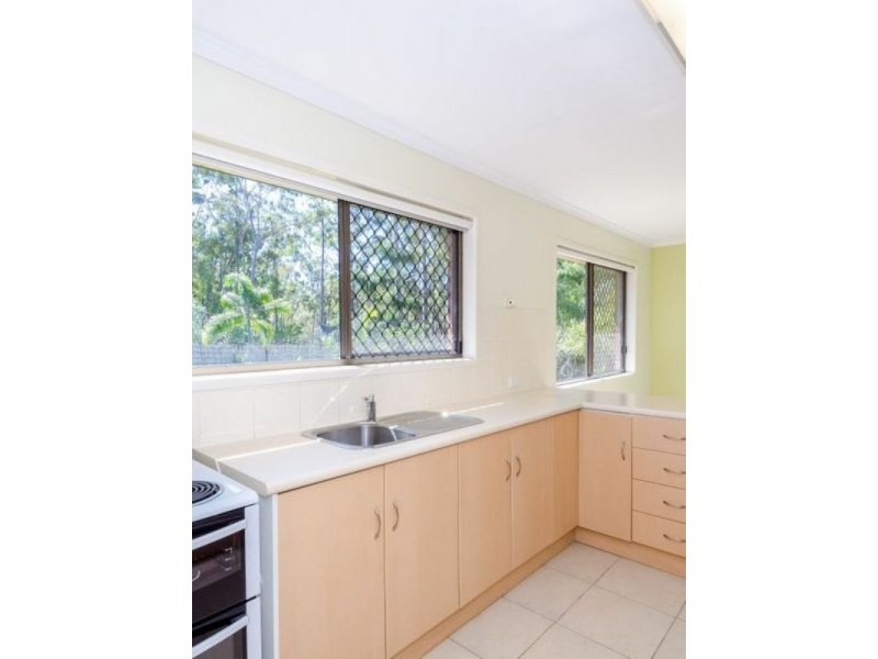 1 & 2/2 Apollo Drive, Clinton QLD 4680