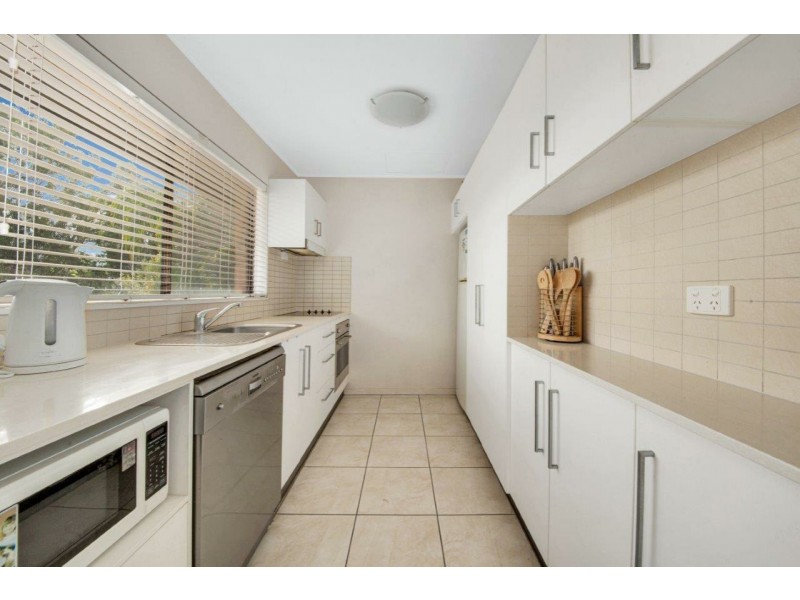 Unit 2/208-212 Oaka Street, South Gladstone QLD 4680