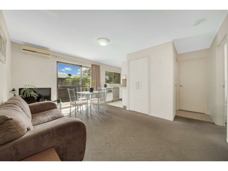 Unit 2/208-212 Oaka Street, South Gladstone QLD 4680