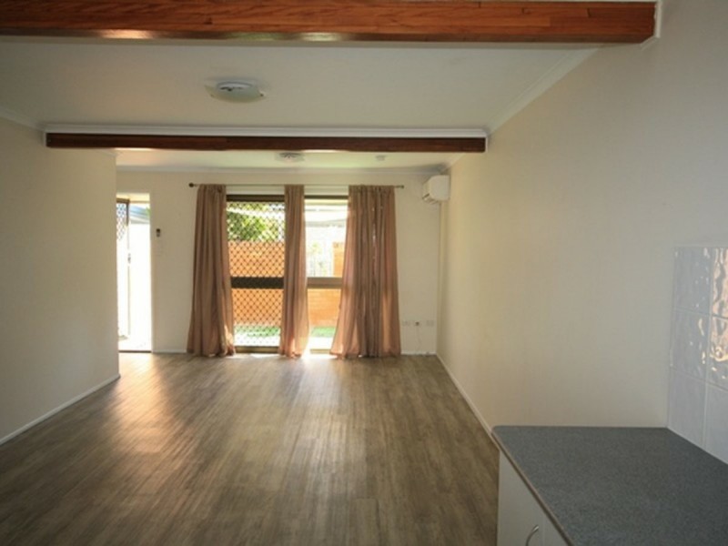 Unit 2/5 McCann Street, South Gladstone QLD 4680