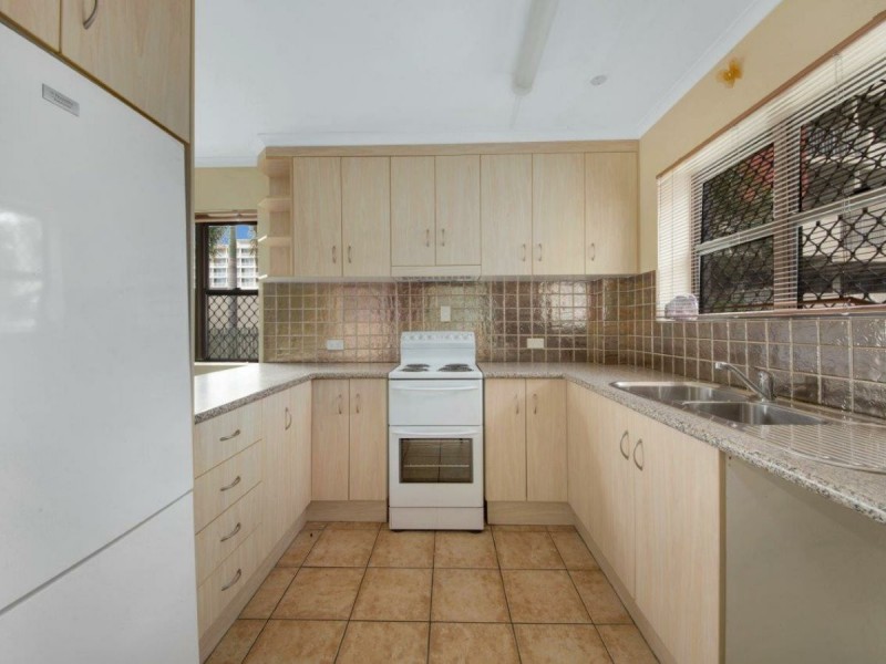 Unit 1/83-85 Auckland Street, Gladstone QLD 4680