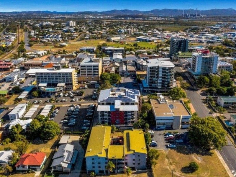 Unit 1/83-85 Auckland Street, Gladstone QLD 4680