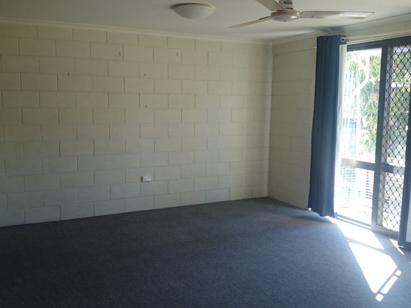 3/8 Oaka Lane, Gladstone QLD 4680