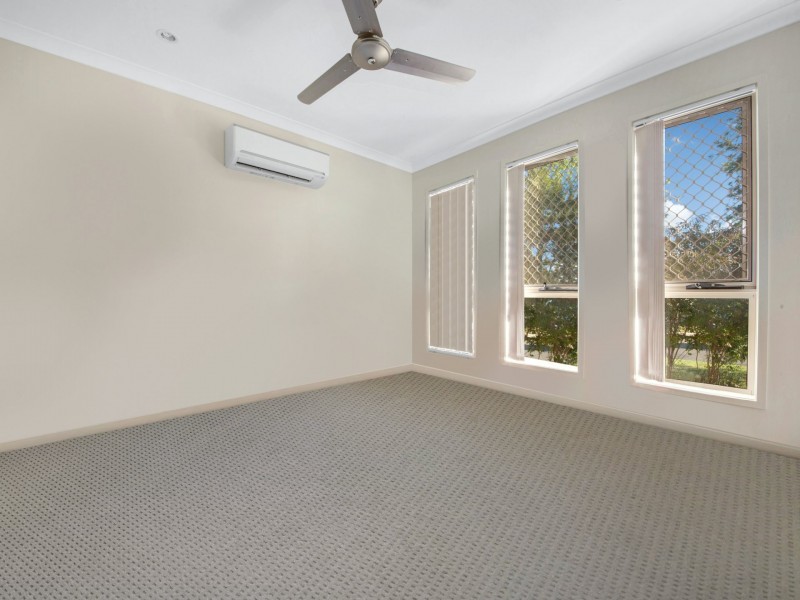 19 Bendee Street, Glen Eden QLD 4680