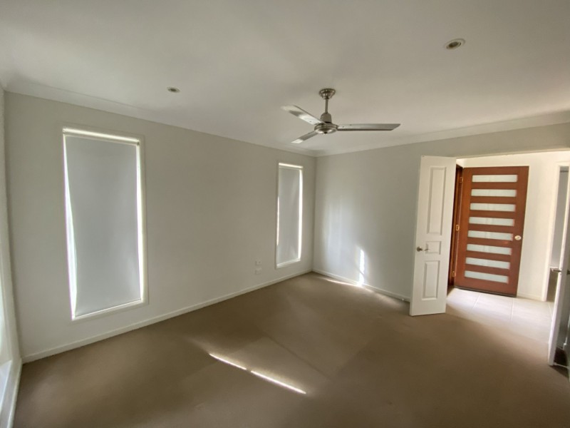 6 Jordana Court, New Auckland QLD 4680