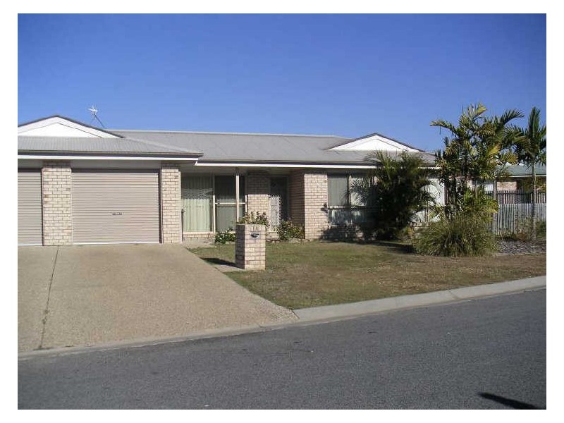 1A Yaldara Court, New Auckland QLD 4680