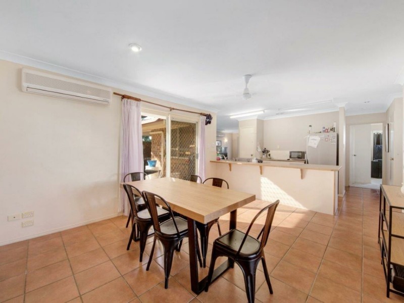 15 Stitt Close, Glen Eden QLD 4680