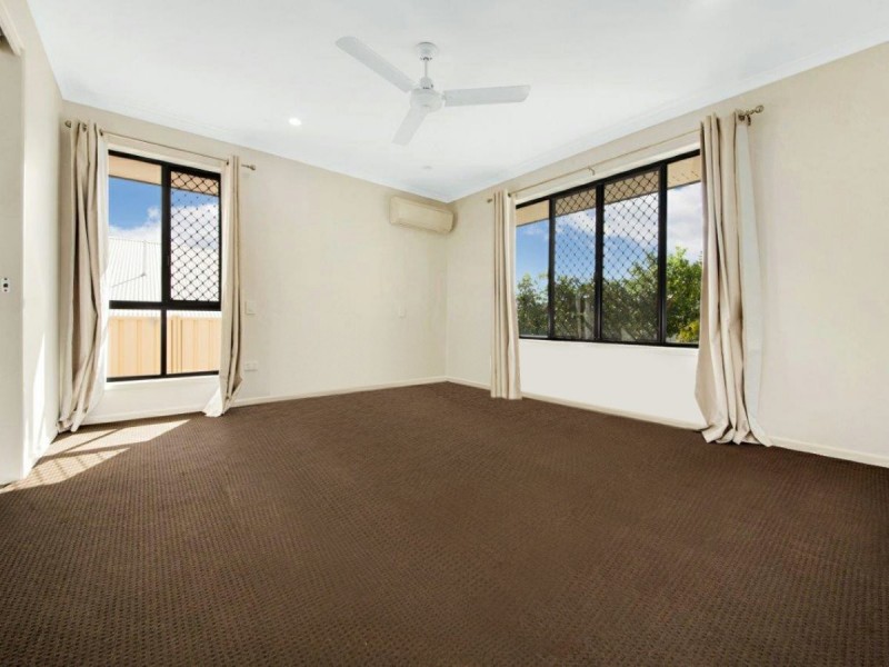 71 Sharyn Drive, New Auckland QLD 4680