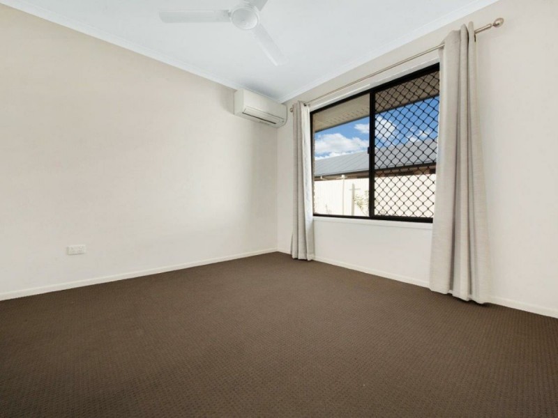 71 Sharyn Drive, New Auckland QLD 4680