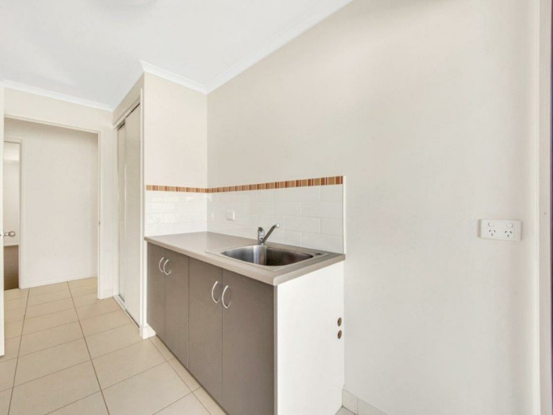 71 Sharyn Drive, New Auckland QLD 4680