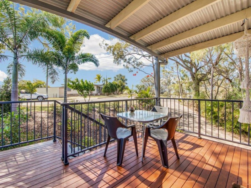 9 Hill Crescent, West Gladstone QLD 4680