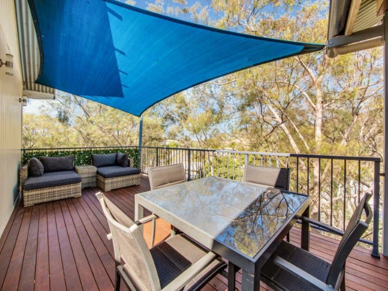 9 Hill Crescent, West Gladstone QLD 4680