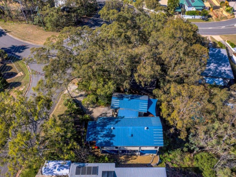 9 Hill Crescent, West Gladstone QLD 4680