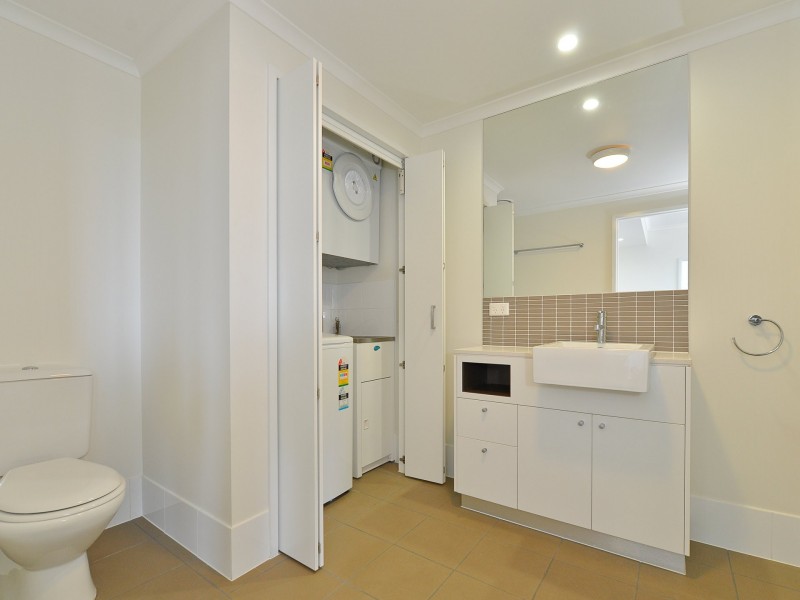 Unit 114/64 Glenlyon Street, Gladstone QLD 4680