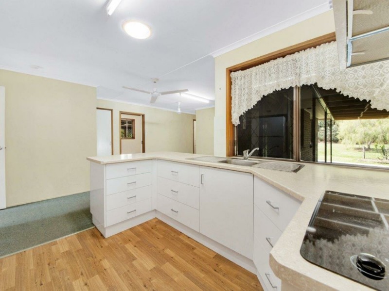 50 McLeod Street, Boyne Island QLD 4680